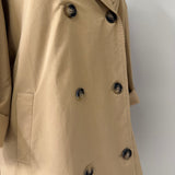 Trench Coat beige con spille gioiello rimovibili