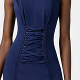 Abito in crêpe stretch con lacci criss-cross